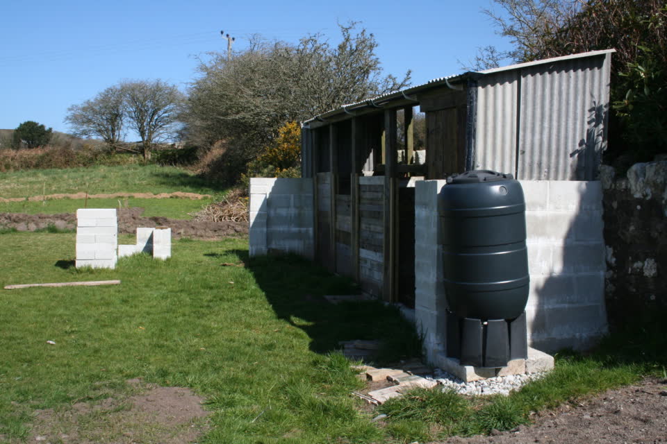 Composting water butt